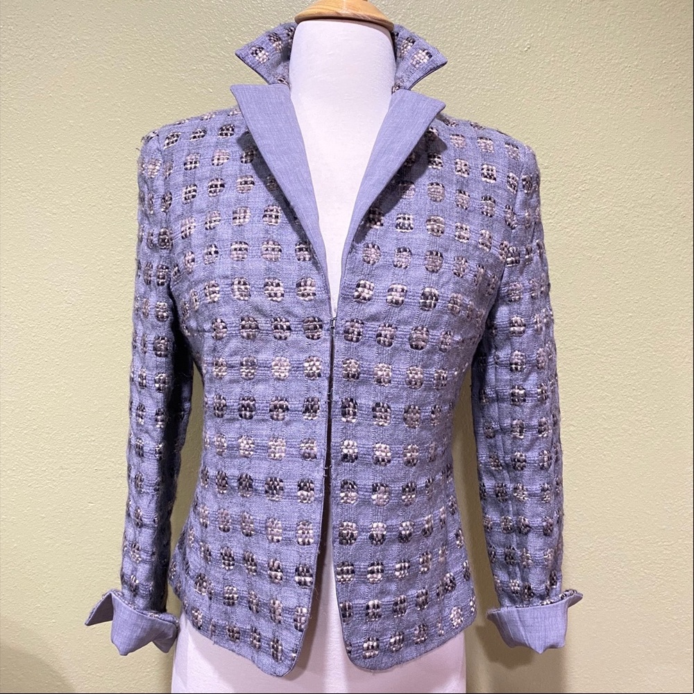 Akris Punto. Medium Blazer